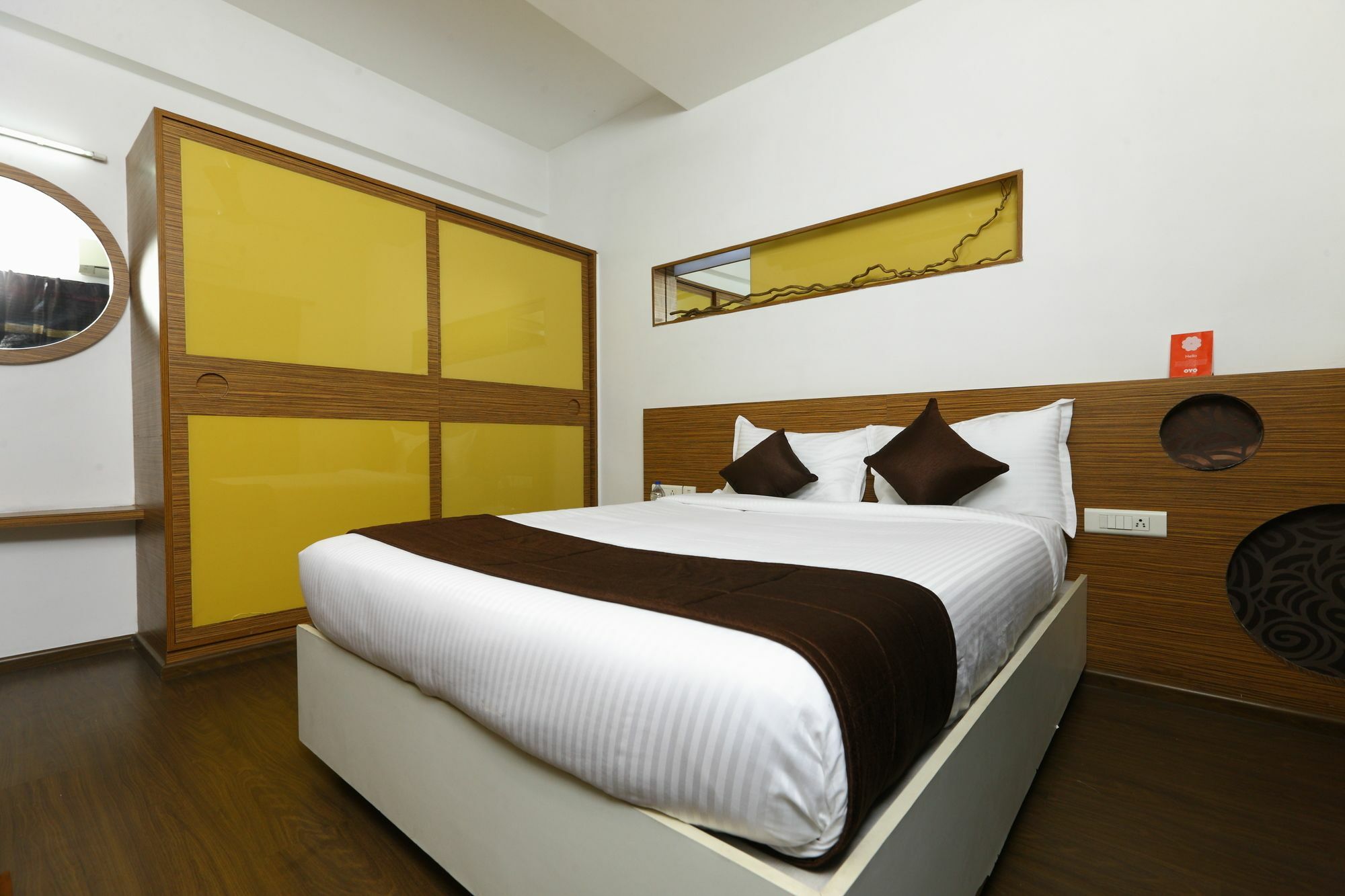 Oyo 9911 Apartment Shylee Niwas เชนไน ภายนอก รูปภาพ