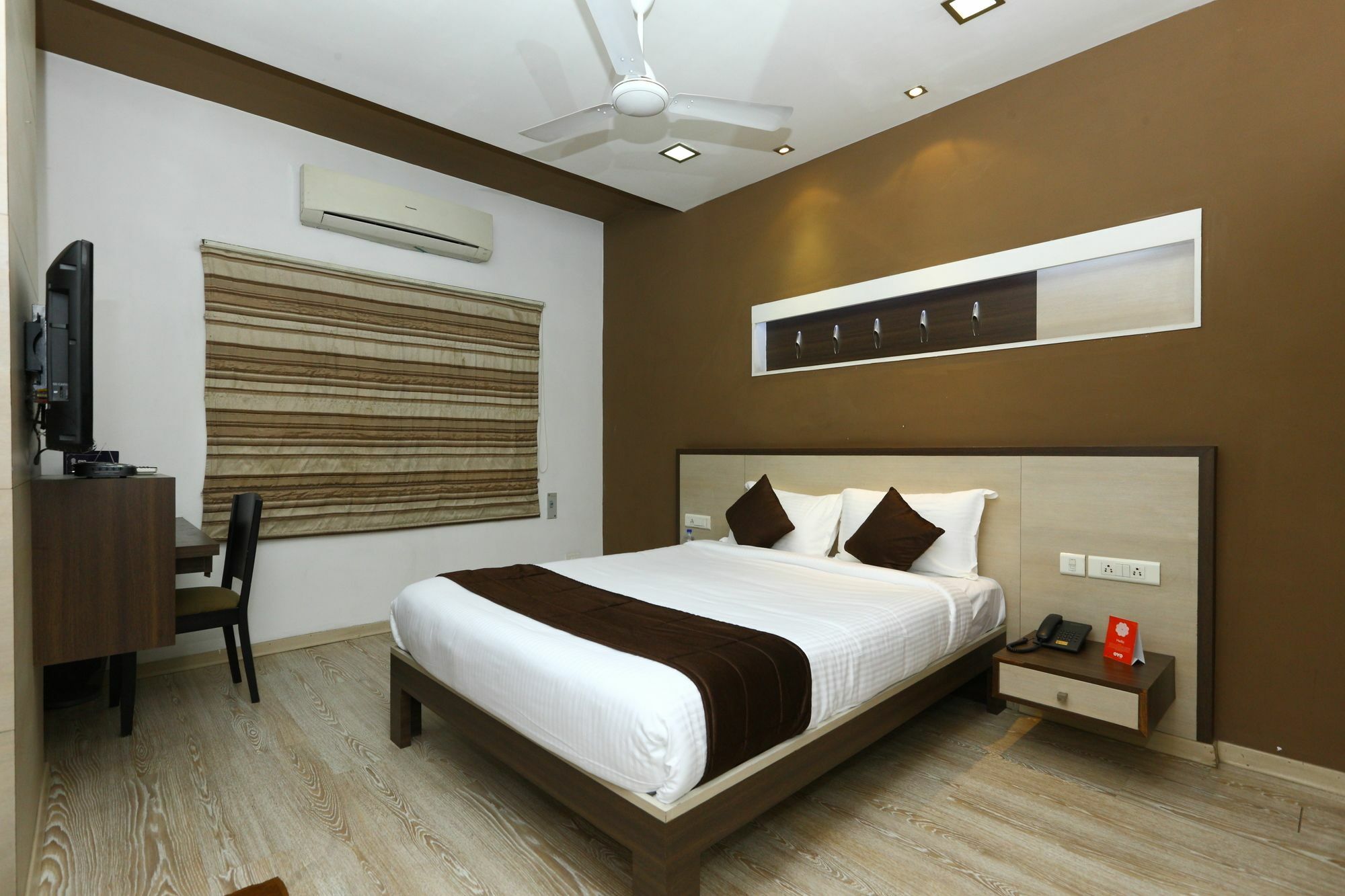 Oyo 9911 Apartment Shylee Niwas เชนไน ภายนอก รูปภาพ